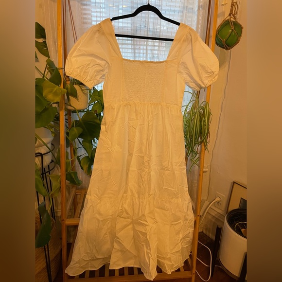 ASTR The Label Puff Sleeve Midi Dress NWT - Picture 3 of 3